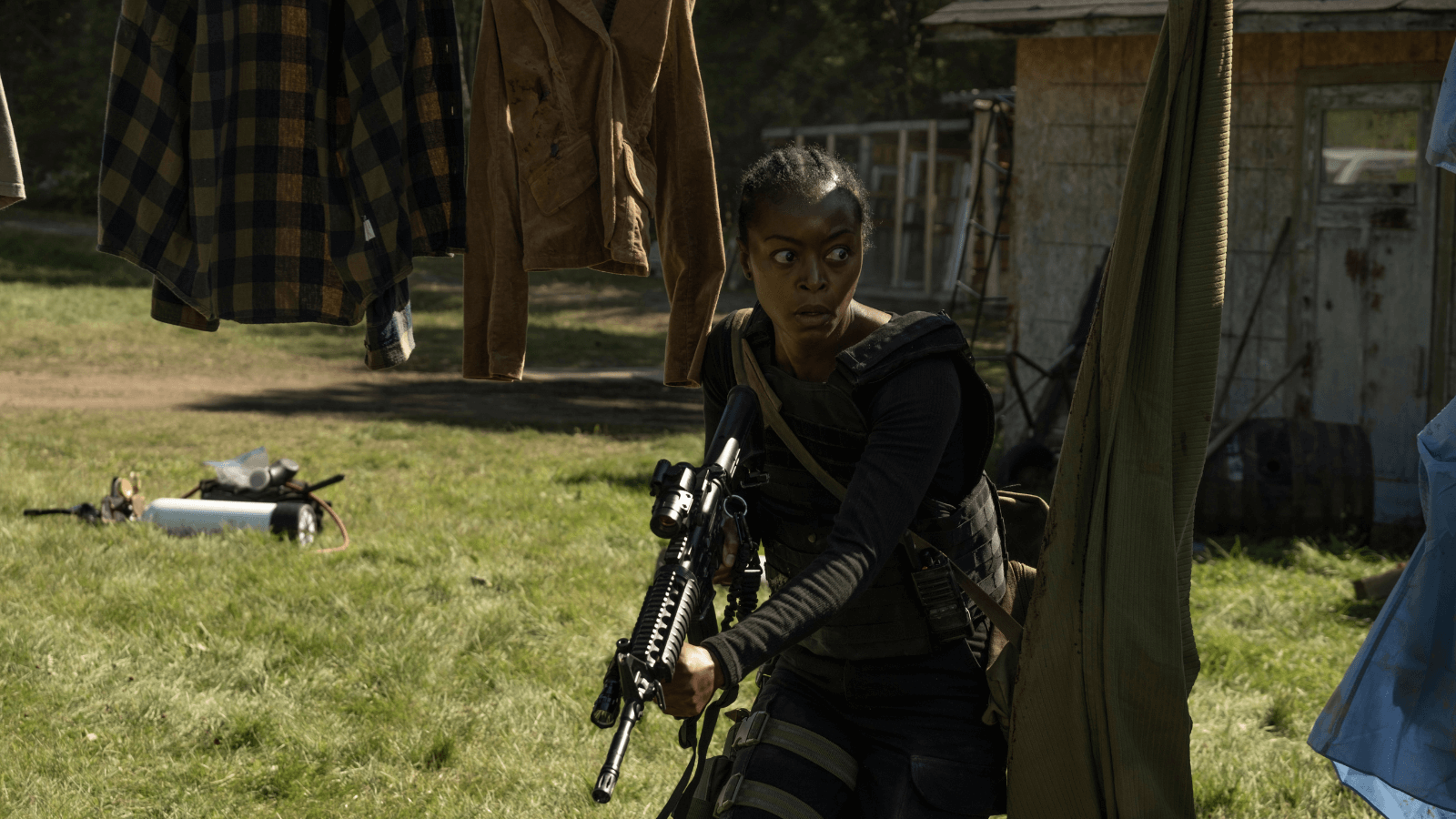 40 Acres movie still 1